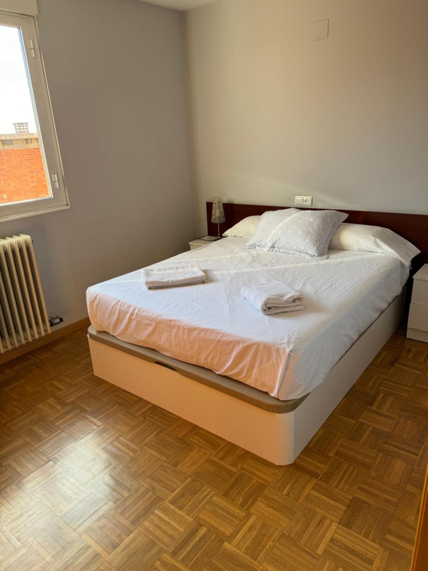 La Casa De Reyes - Wifi Gratis Apartment Leon Luaran gambar